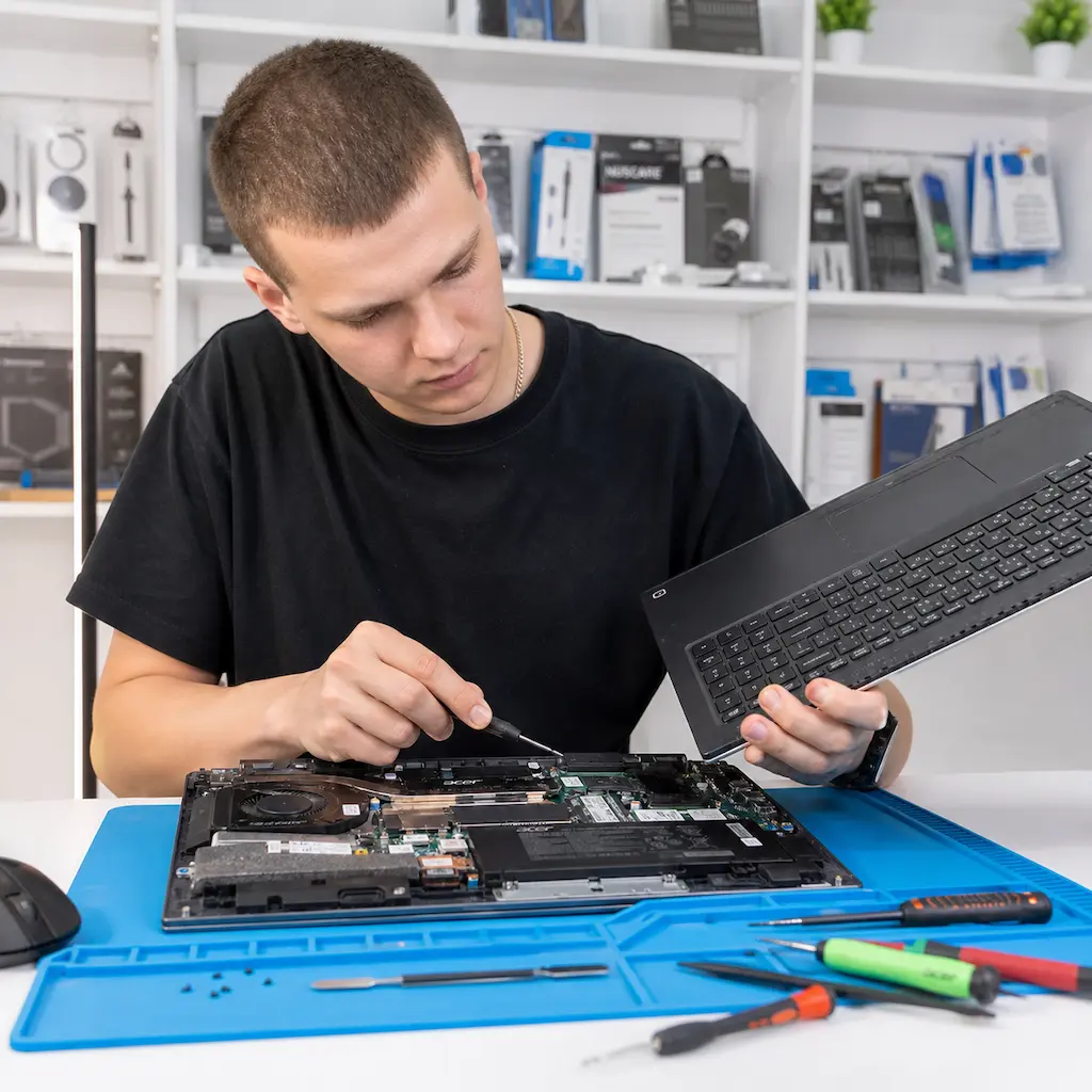 заменить клавиатуру на ноутбуке Acer в посёлке Коммунар