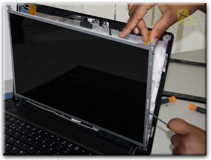 Замена экрана ноутбука Emachines в посёлке Коммунар